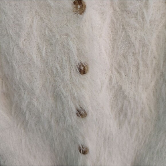 Slate and Willow Fuzzy Eyelash Argyle White Crop Cardigan Sweater Size XS - Picture 4 of 10